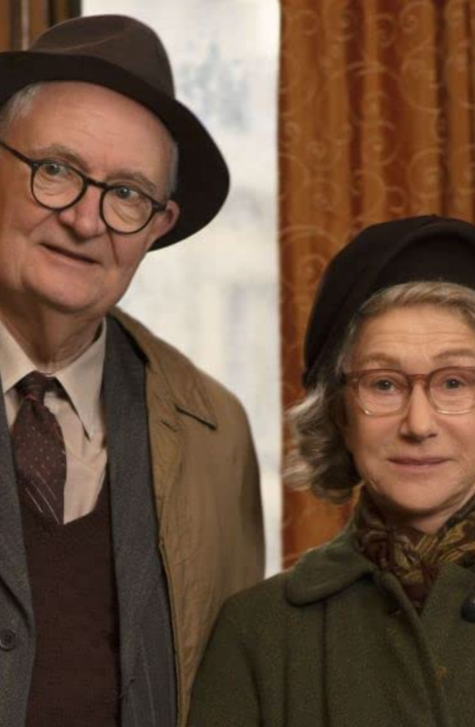 Close up of Jim Broadbent and Helen Mirren in their roles in The Duke